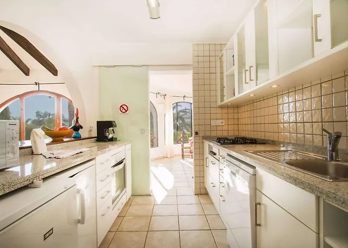 Tran - Plusholidays *