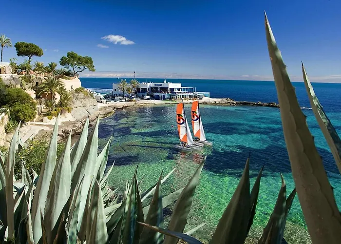 Tran - Plusholidays Villa