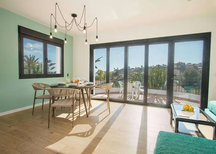 Tran - Plusholidays Villa *